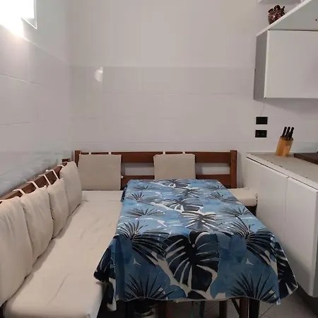 شقة Comodo Al Mare E Stazione