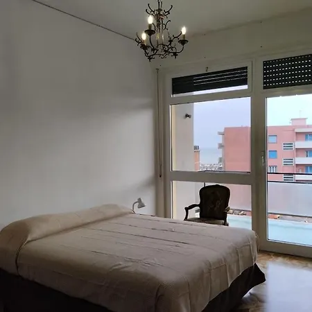 Comodo Al Mare E Stazione Chiavari