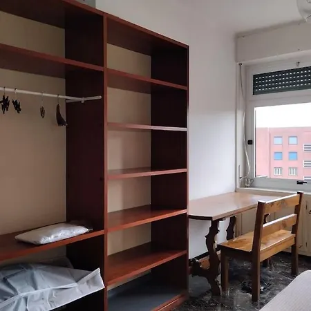 Comodo Al Mare E Stazione Apartment